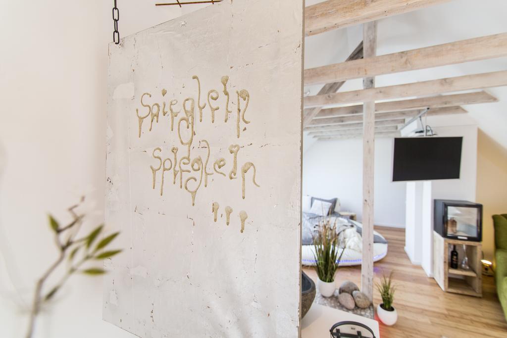 Private Wellness Suiten Mit Whirlpool Essen Chambre photo