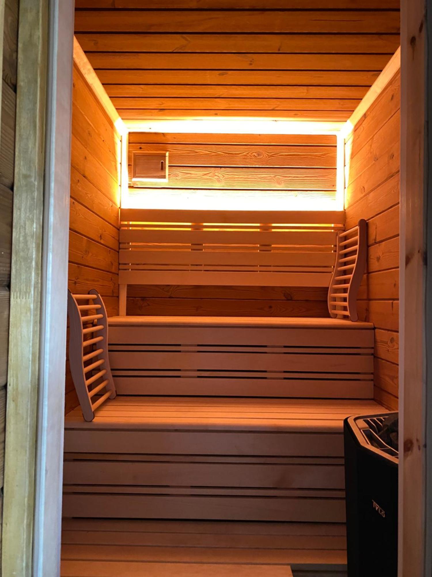 Private Wellness Suiten Mit Whirlpool Essen Extérieur photo