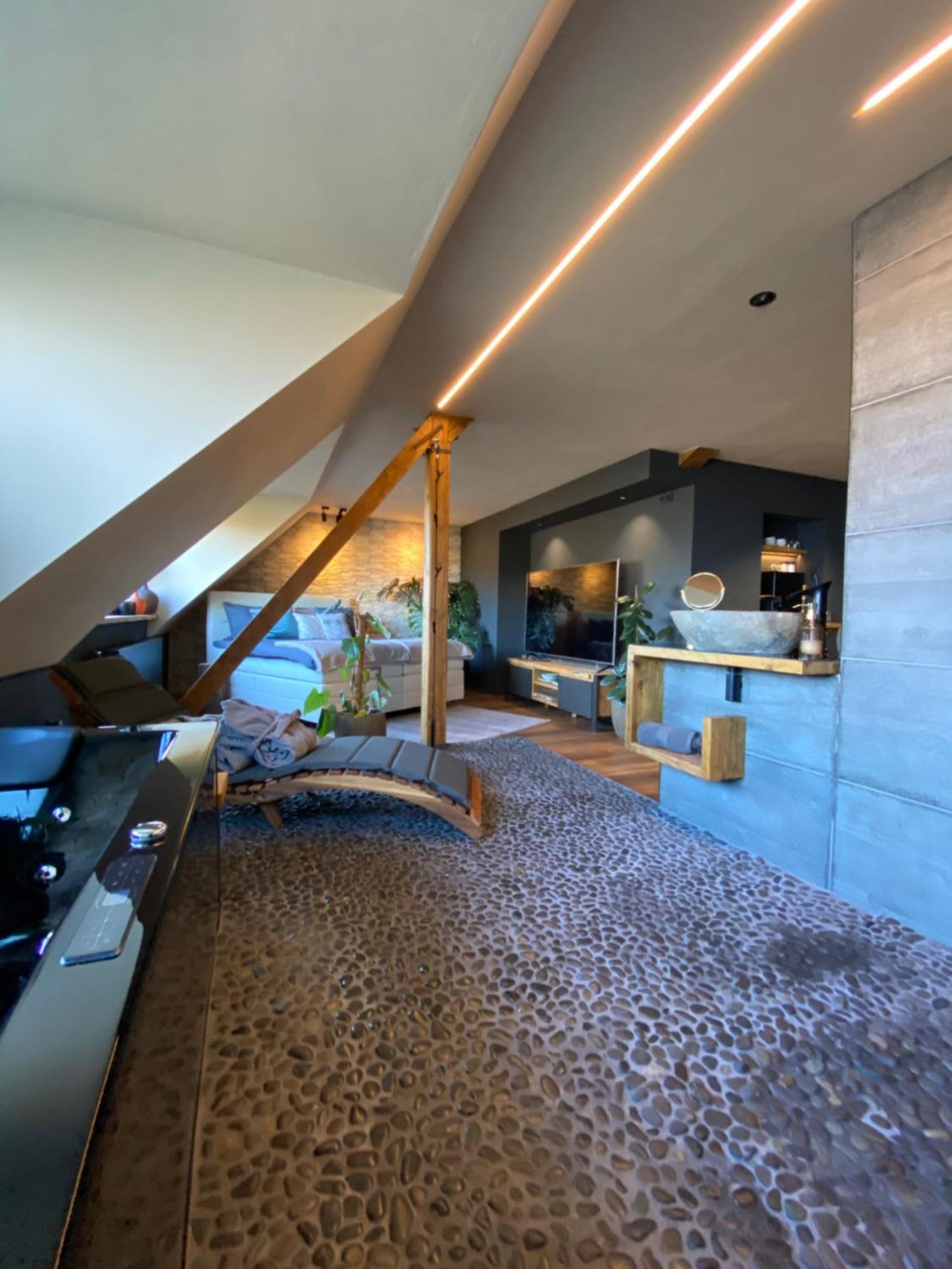 Private Wellness Suiten Mit Whirlpool Essen Extérieur photo